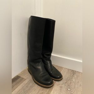 Roots riding boots